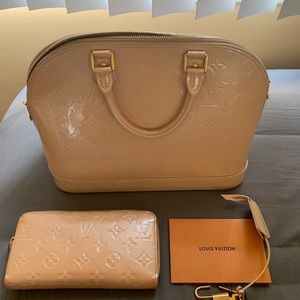 Louis Vuitton beige vernis Alma set